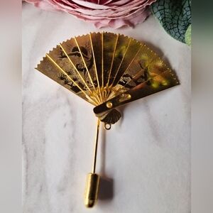 Vintage 80s ✨️🏮Unique Golden Fan Brooch Pin